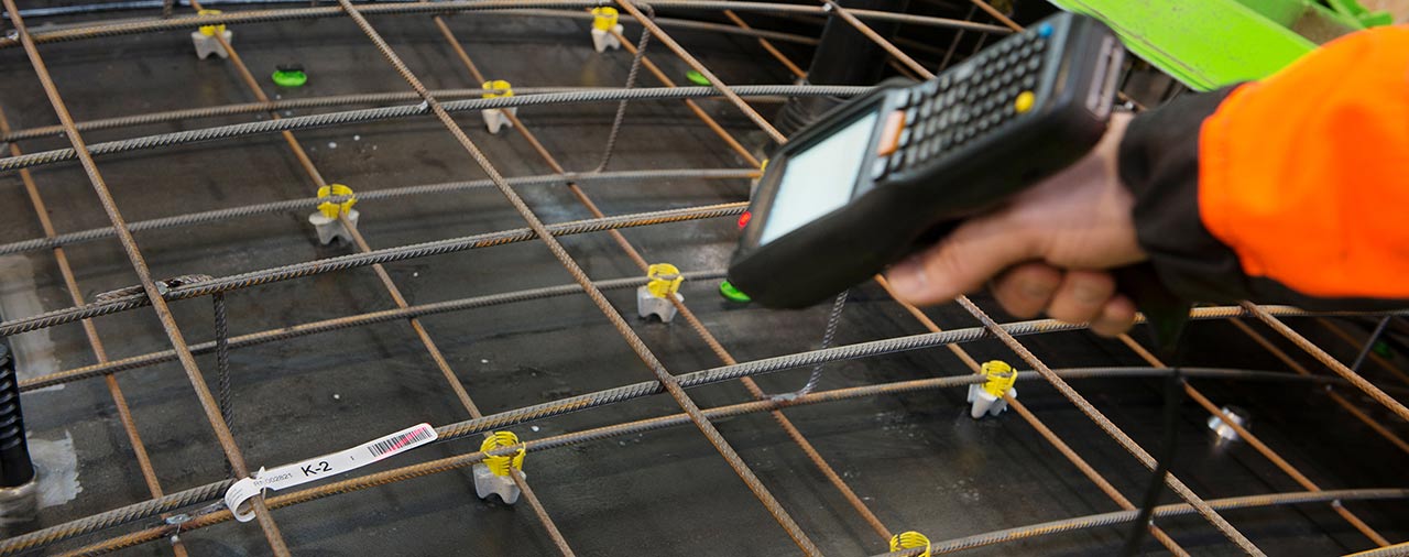 Worker is scanning a label
